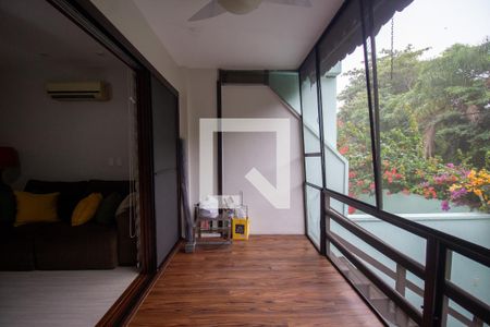 Varanda de casa de condomínio para alugar com 3 quartos, 200m² em Recreio dos Bandeirantes, Rio de Janeiro