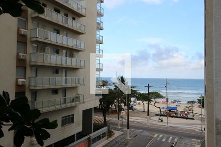 Vista de apartamento para alugar com 4 quartos, 170m² em Pitangueiras, Guarujá