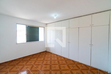 Casa à venda com 139m², 3 quartos e 4 vagasQuarto 2