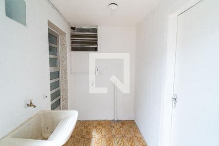 Casa à venda com 139m², 3 quartos e 4 vagasLavanderia