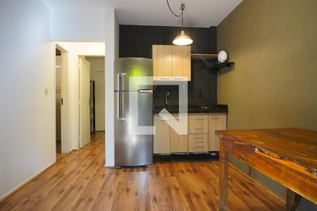 Sala de apartamento para alugar com 1 quarto, 28m² em Porto da Lagoa, Florianópolis