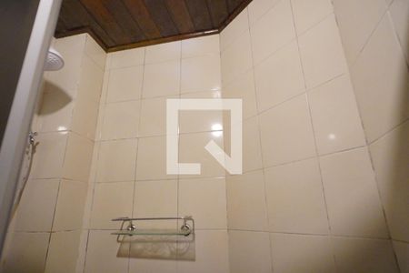 Banheiro de apartamento para alugar com 1 quarto, 28m² em Porto da Lagoa, Florianópolis
