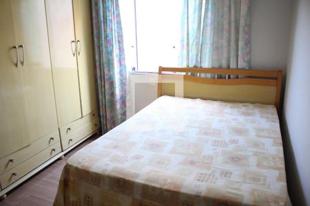 Casa à venda com 330m², 4 quartos e 6 vagasQuarto 2