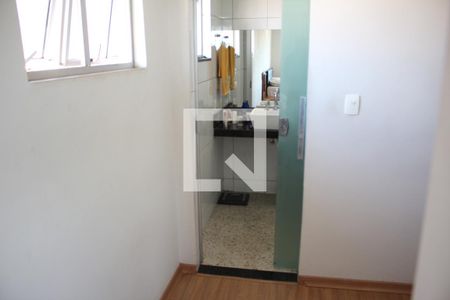 Casa à venda com 330m², 4 quartos e 6 vagasQuarto 4