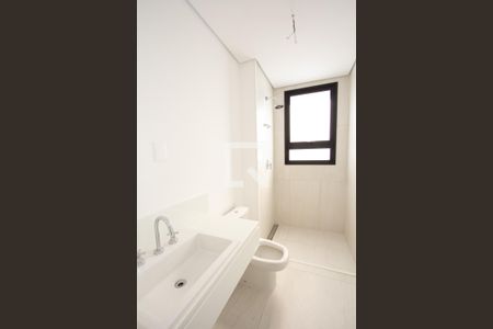 Apartamento à venda com 375m², 4 quartos e 4 vagasBanheiro da Suíte 4