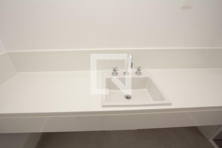 Apartamento à venda com 375m², 4 quartos e 4 vagasBanheiro da Suíte 3