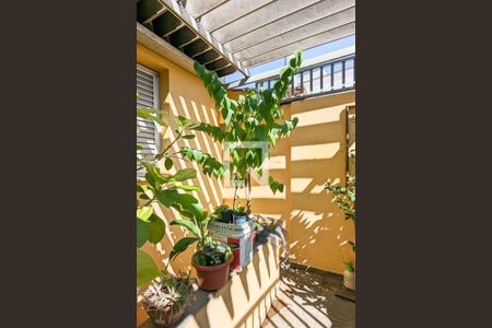 Casa à venda com 174m², 3 quartos e 2 vagasVaranda