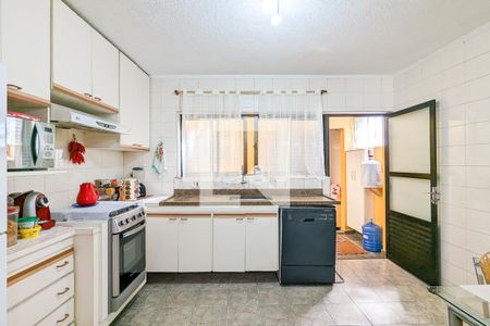 Casa à venda com 174m², 3 quartos e 2 vagasCozinha