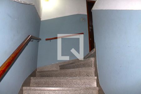 Apartamento à venda com 116m², 3 quartos e sem vagaEscada