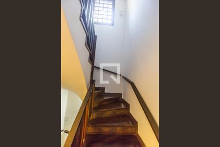 Apartamento para alugar com 390m², 5 quartos e 4 vagasEscada