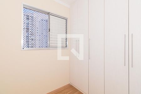 Quarto 2 de apartamento para alugar com 2 quartos, 50m² em Vila Mazzei, São Paulo