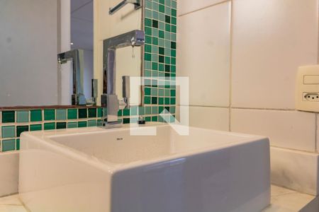 Apartamento para alugar com 57m², 2 quartos e 1 vagaBanheiro 