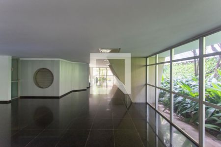 Apartamento para alugar com 280m², 4 quartos e 2 vagasÁrea comum - Salão de festas