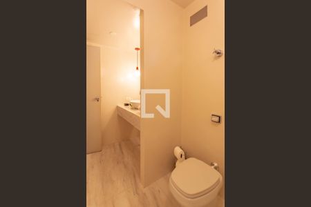 Apartamento para alugar com 280m², 4 quartos e 2 vagasBanheiro Social