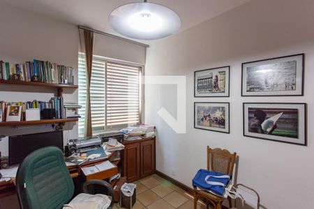 Apartamento para alugar com 280m², 4 quartos e 2 vagasEscritório/ Quarto 