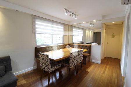 Sala de apartamento à venda com 3 quartos, 103m² em Indianópolis, São Paulo