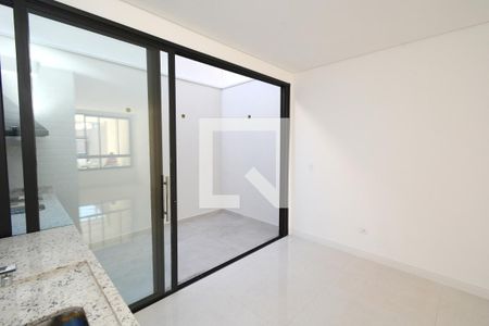 Casa à venda com 113m², 3 quartos e 2 vagasCozinha
