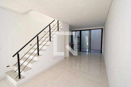 Sala/Cozinha de casa à venda com 3 quartos, 113m² em Cupecê, São Paulo