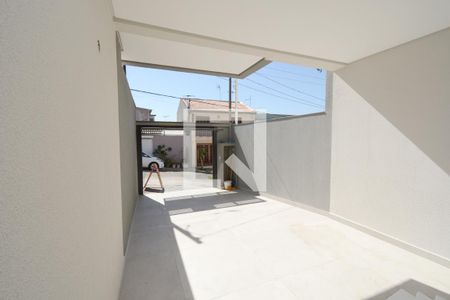 Casa à venda com 113m², 3 quartos e 2 vagasGaragem