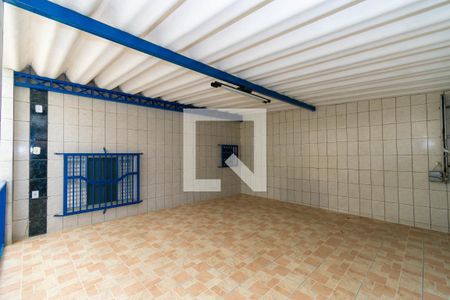 Casa para alugar com 110m², 2 quartos e 2 vagas Casa para alugar com 110m², 2 quartos e 2 vagasGaragem