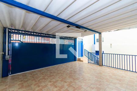 Casa para alugar com 110m², 2 quartos e 2 vagas Casa para alugar com 110m², 2 quartos e 2 vagasGaragem