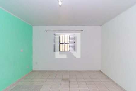 Casa para alugar com 110m², 2 quartos e 2 vagas Casa para alugar com 110m², 2 quartos e 2 vagasSuíte
