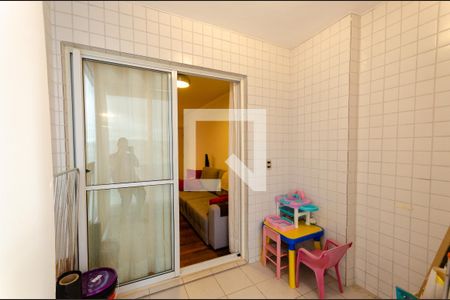 Sacada de apartamento para alugar com 3 quartos, 70m² em Freguesia do Ó, São Paulo