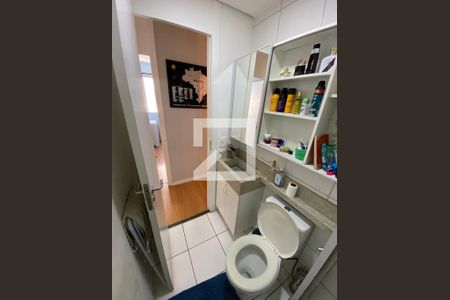 Apartamento à venda com 60m², 3 quartos e 1 vagaBanheiro