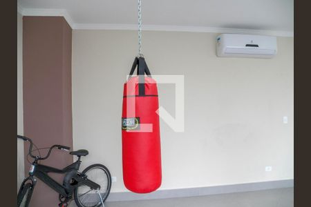 Casa à venda com 350m², 4 quartos e 5 vagasÁrea comum - Academia