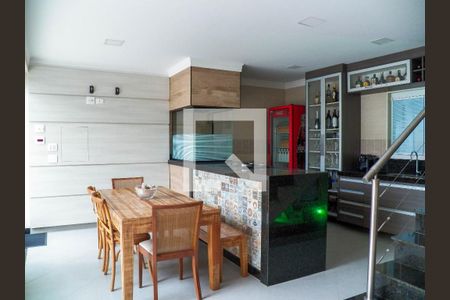 Casa à venda com 350m², 4 quartos e 5 vagasÁrea gourmet
