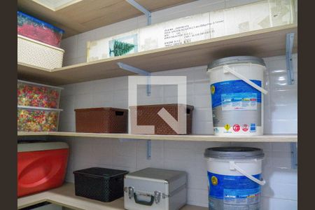 Casa à venda com 350m², 4 quartos e 5 vagasDespensa