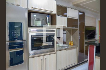 Casa à venda com 350m², 4 quartos e 5 vagasCozinha