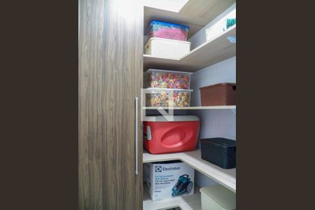 Casa à venda com 350m², 4 quartos e 5 vagasDespensa