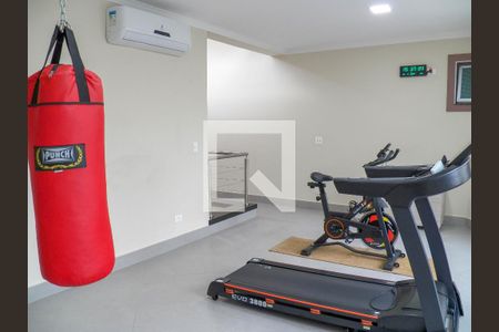 Casa à venda com 350m², 4 quartos e 5 vagasÁrea comum - Academia