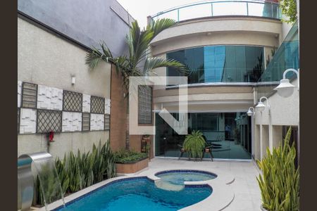 Casa à venda com 350m², 4 quartos e 5 vagasPiscina