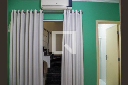 Casa à venda com 350m², 4 quartos e 5 vagasSuíte 2