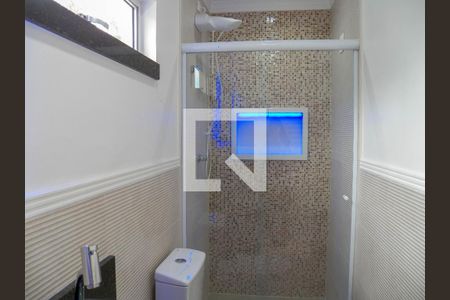 Casa à venda com 350m², 4 quartos e 5 vagasBanheiro 1