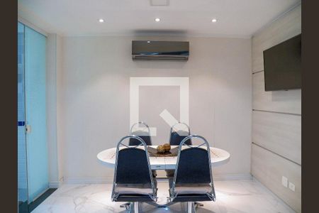 Casa à venda com 350m², 4 quartos e 5 vagasCozinha