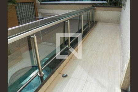 Casa à venda com 350m², 4 quartos e 5 vagasVista do Quarto 1