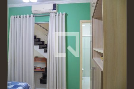 Casa à venda com 350m², 4 quartos e 5 vagasSuíte 2