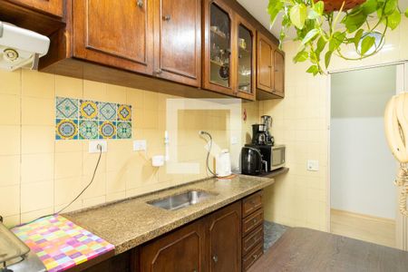 Apartamento à venda com 65m², 2 quartos e 1 vagaCozinha 