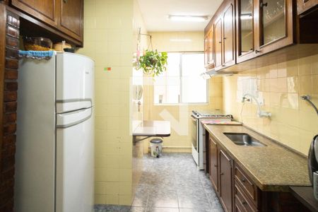 Apartamento à venda com 65m², 2 quartos e 1 vagaCozinha 