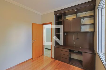 Quarto  de apartamento para alugar com 3 quartos, 165m² em Cidade Nova, Belo Horizonte