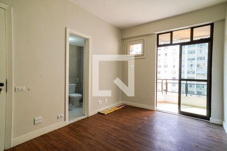 Suite 1 de apartamento para alugar com 2 quartos, 70m² em Icaraí, Niterói
