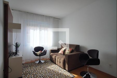 Sala de apartamento para alugar com 1 quarto, 42m² em Vila Ipiranga, Porto Alegre