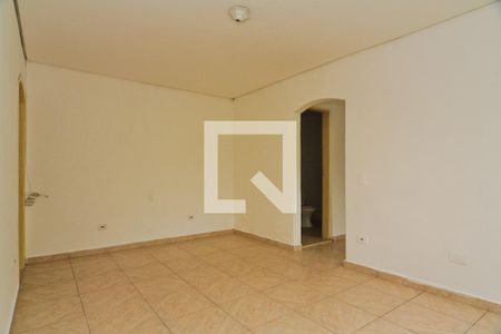 Sala de casa para alugar com 3 quartos, 100m² em Vila Mangalot, São Paulo