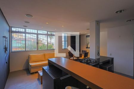 Sala de apartamento para alugar com 2 quartos, 80m² em São Lucas, Belo Horizonte