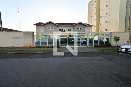 Casa de condomínio à venda com 120m², 3 quartos e 2 vagasFachada