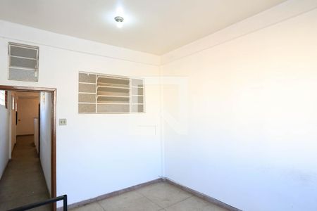 Quarto de kitnet/studio para alugar com 2 quartos, 30m² em Floresta, Belo Horizonte