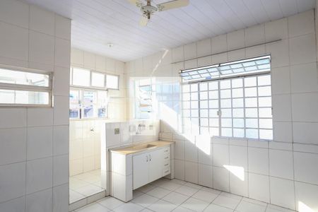 Cozinha  de kitnet/studio para alugar com 2 quartos, 50m² em Floresta, Belo Horizonte